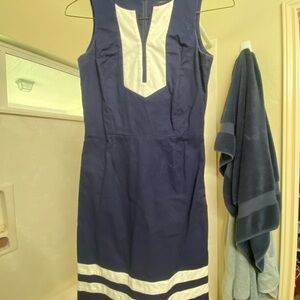 Elegant Navy and White Sleeveless Dress
